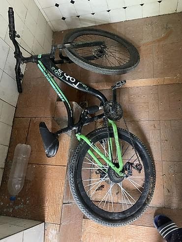 velsebedler: Velosiped – dağ/şəhər tipli - Çərçivə: metal, rəng – qara/yaşıl - — 1