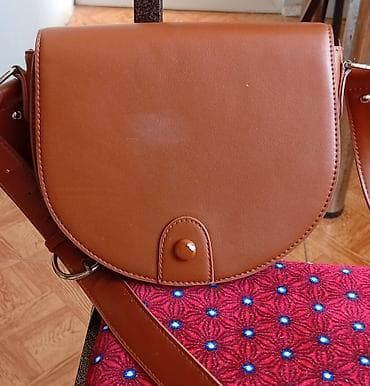 Qadın çiyin çantası – qəhvəyi (karamel) rəng - Material: süni