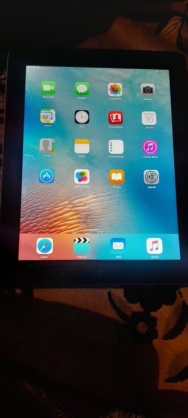 İşlənmiş Apple iPad 3 (2012), 9,7", 64 GB, Ödənişli çatdırılma