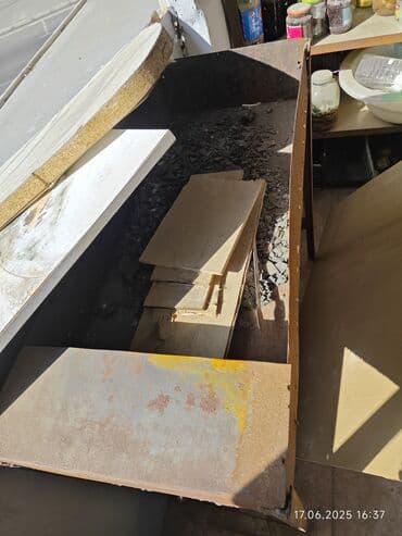 tekerli mangal: Dəmir manqal. İstənilən məkanda rahatlıqla istifadə edilə bilər. Dəmir — 4