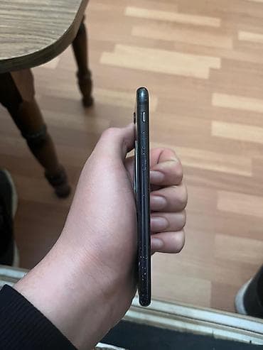 iphobe se 2016: IPhone SE 2020, 64 GB, Qara, Barmaq izi — 5