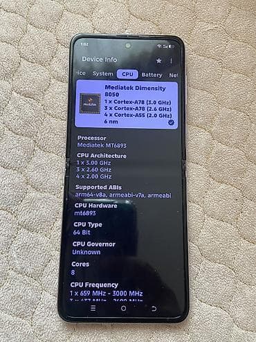 102 ekran: Samsung Galaxy Z Flip 5, 256 GB — 6