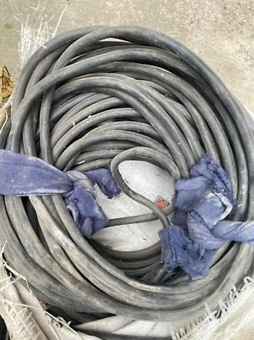 4 jilkali 6 mm qlinliginda mis kabel. 
Whtsp var — 1