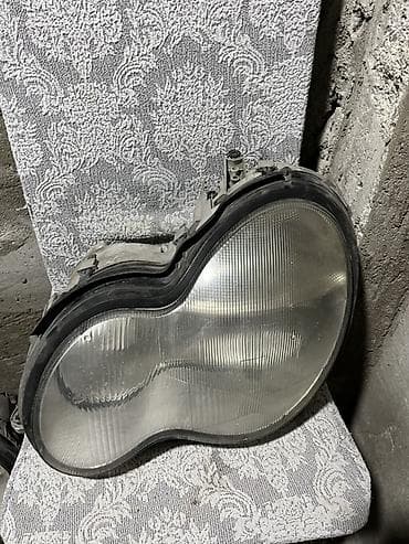 mersedes e220: Komplekt, Yaxın və uzaq vuran işıqlar Mercedes-Benz, Orijinal — 2