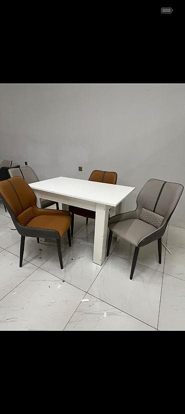 İşlənmiş, 4 stul