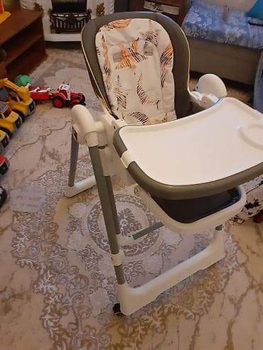 Yemək masaları, oturacaqları: Bir tek tekeri yoxdur.tapib kecirmek olar.yellencekdi hemde.basqa cox — 4