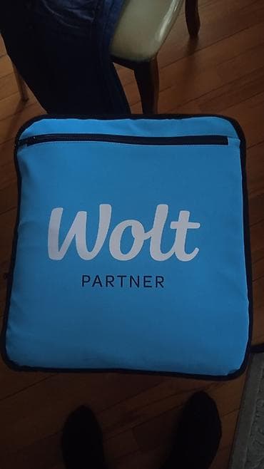 Готовый бизнес: Wolt çantası təzədir Elmlər Akademiyası metro yanından pulsuz götürə — 2