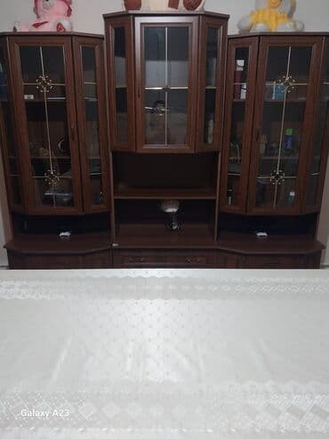 ikinci el tek kravat: Di̇van-kravat, İşlənmiş — 2