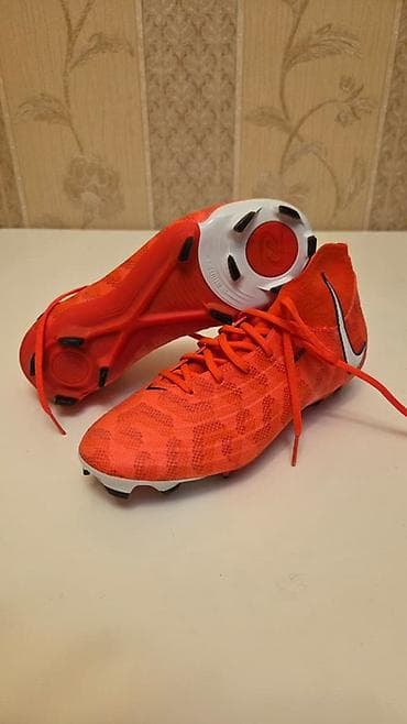 nike corab: Məhsul: Futbol buçqaları (krampon) 35ölçü - Brend/model: Nike — 1