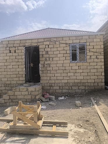 hövsan ev: Kupçalı Abşeron rayon Hokumeli Qobu yolunda yaşayış əhatəsində — 8