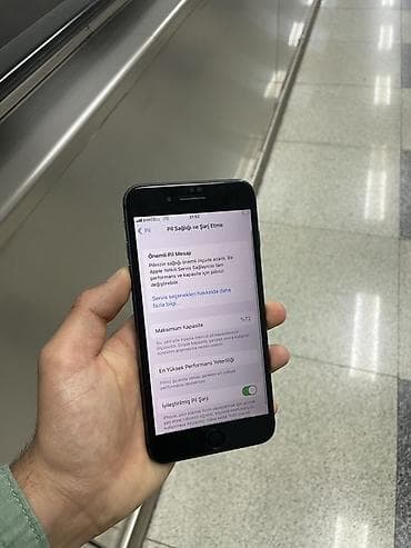 iphone 6 satın al: IPhone 8 Plus, 64 GB, Qara, Simsiz şarj — 6