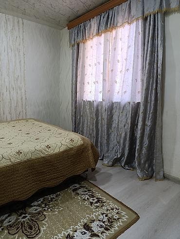 eletde bina evleri: Kirayə verilir ayliq250 manat +50 kominal isiq qaz su + 🛜 internet) — 7