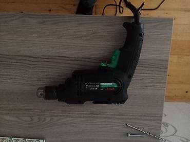 bosch drel: Elektrik alətləri dəsti - Bosch bucaqslı daşlayıcı (UŞM). Etiketdəki — 4