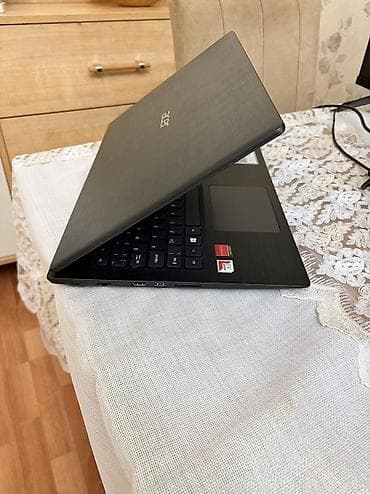 prosessor amd: İşlənmiş Acer Aspire, 15.6 ", AMD A9, 256 GB, Ünvandan götürmə, Ödənişli çatdırılma — 8
