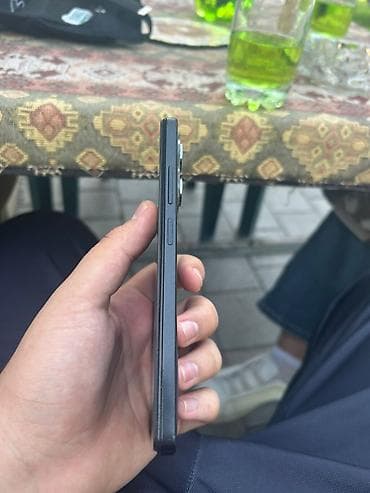 alıram: Poco X5 Pro 5G, 256 GB, rəng - Qara, Sensor — 3