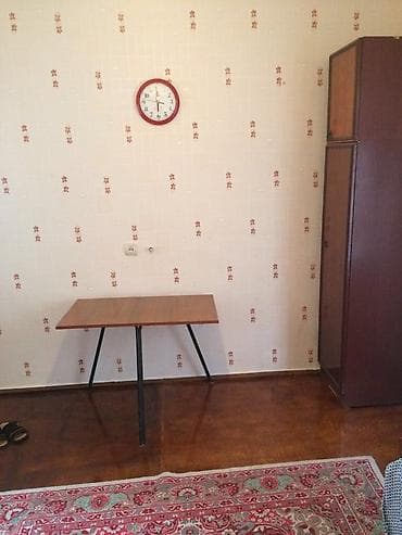 100 manata kiraye evler gence: 60 kv. m, 3 otaqlı — 2