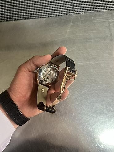 Yeni, Qol saatı, Cartier, rəng - Qara — 2