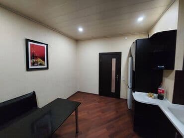 mingecevirde 3 otaqli evler: 3 otaqlı, Yeni tikili, 93 kv. m — 5