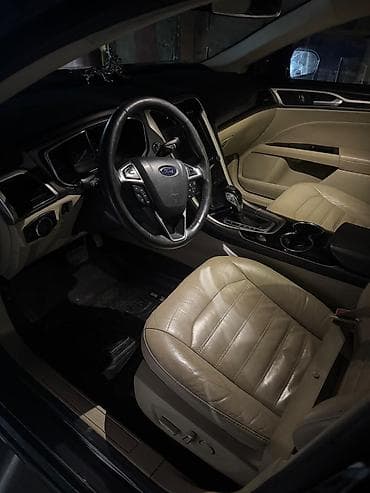 ford eskape: Ford Fusion: 1.5 l | 278168 km Sedan — 4