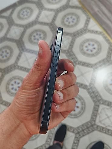 iphone 8s plus: IPhone 16 Pro, 256 GB, Qara, Face ID — 6