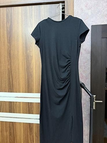 Yeni ve 1 defe geyinilmis 10 ve 15 Azn — 5