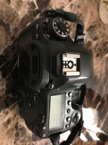 canon 1100 eos: Canon 6 D Səliqəli işlənib kosmetikdə normaldı şəkildə görünür ikinci — 9