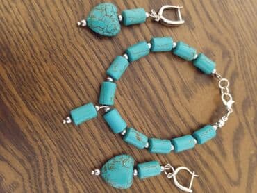 firuzə qaşlı uzuklər: Türkuz daşlardan hazırlanmış zərgərlik dəsti - Dəst tərkibi: 1 ədəd — 2
