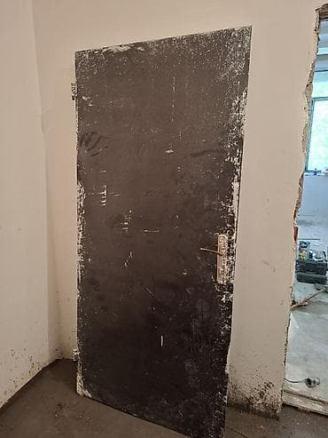 Dəmir giriş qapı heç bir problemi yoxdu əziyi vuruğu açarlarıda — 1