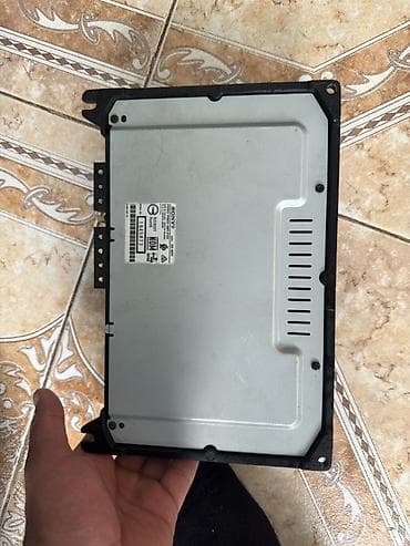 masın aksesuarları: Sony Xplod XM-4042 avtomobil gücləndiricisi - Güc: 500W max (üzərində — 4