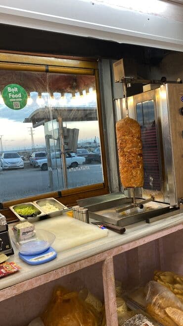 kafe resdaran: Bunlardan savayı çörək qabı falqa dönər bıçağı v.s hər şey var Aparat — 1