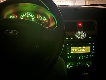 maşın lapeti: VAZ (LADA) Priora: 1.6 l | 2013 il 244000 km Hetçbek — 6