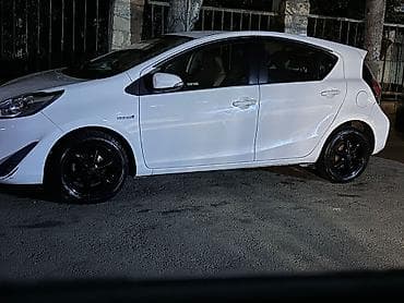 Toyota Aqua: 1.5 l | 2018 il lalafo.az -da Toyota Aqua: 1.5 l | 2018 il