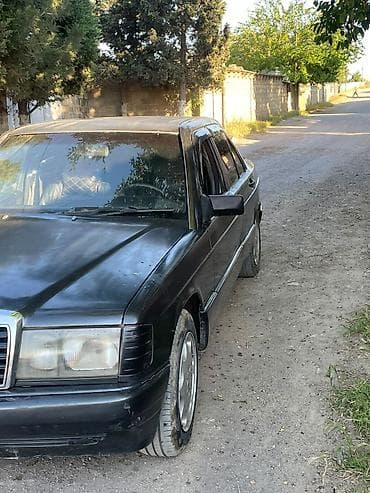 Avtomobil satışı: Salam sürülən maşındı 2 mator 1990 cı il mator 5 ay əvvəl yığılıb — 4