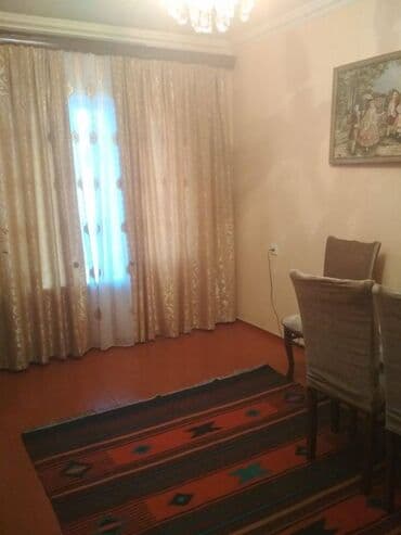 sumqayitda ev aliram: Bakı, 4 otaqlı, Köhnə tikili, m. Neftçilər, 105 kv. m — 2