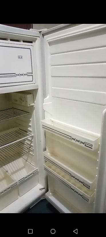 supra satışı: Bir kameralı, üst hissədə dondurucu bölməsi olan məişət soyuducusu — 4