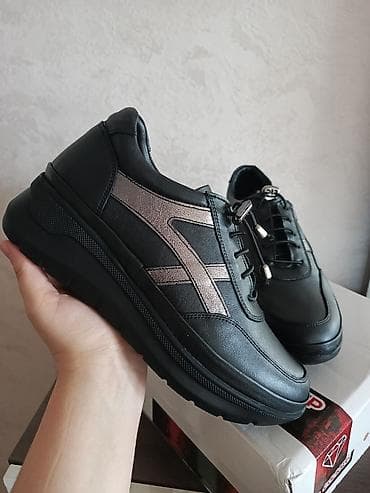 keta krasovka: Ölçü: 36, rəng - Qara, Yeni — 1