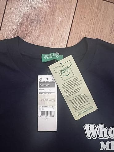 Футболки: United Colors of Benetton -30 azn alinib 15 azn satilir - Yaş qrupu — 2