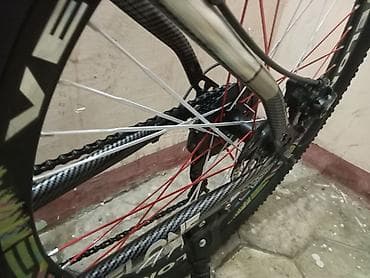 volta vsx: Velone dağ velosipedi - Güclü alüminium tipli çərçivə, aerodinamik — 8