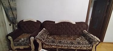 divan transformer: Klassik üslubda qonaq otağı mebel dəsti - Tərkibi: 3 nəfərlik divan + — 1