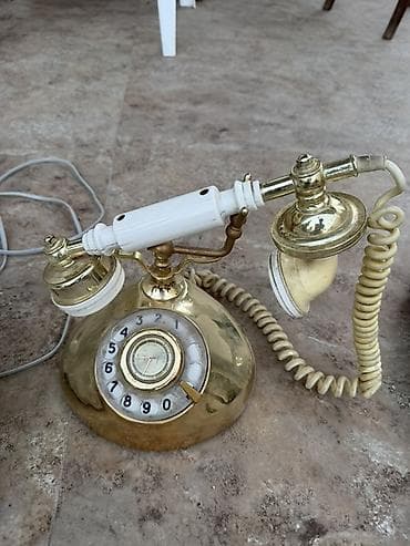 Məhsul: Retro fırlanma diski ilə masa telefonları, dekor kimi istifade — 7