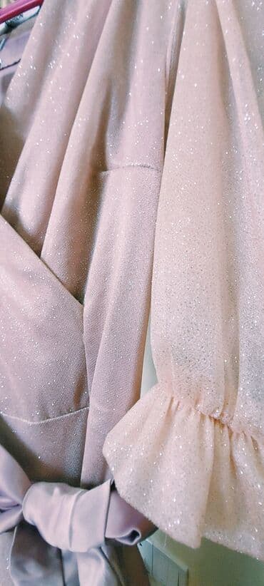 sifon koynekler: 75 manat təzə
M/L razmer — 2