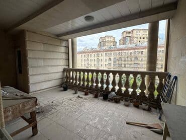 berdede kiraye evler 2025: Elimlər metrosu izmir parkı Kontinental marketin yanında 5 mərtəbəli — 9