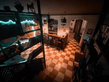hazır biznes restoran: Yasamlda obyekt(kafe) icarəyə verilir.Su işıq daimidir. Məlumat üçün — 5