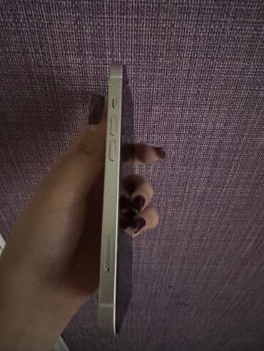 ipad mini 6: IPhone 13, Ağ, Simsiz şarj — 3