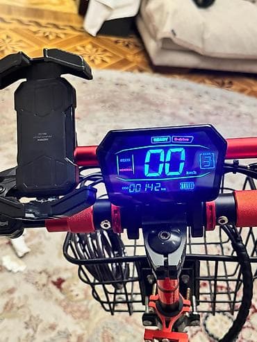 75 yamaha: Skuterin heç bir problemi yoxdur ela vezyetdedir isdiyen yazsn — 4