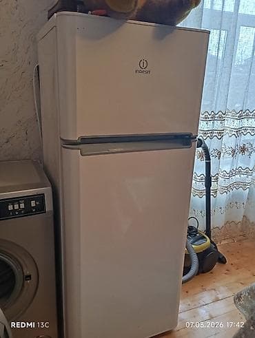 sim sim azercell: 2 qapılı Indesit Soyuducu Satılır, rəng - Ağ — 4