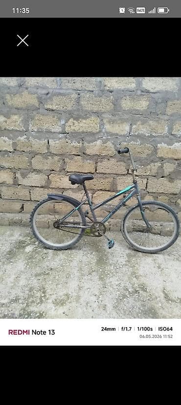 Şəhər velosipedi - Çərçivə: polad, klassik “city/roadster” tipli