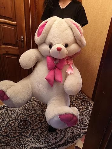 doona ikinci el: Nəhəng plyuş dovşan oyuncağı. 100 cm - Rəng: krem-ağ gövdə, tünd — 3