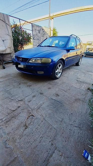 islenmis avtomobiller: Opel Vectra: 2 l | 1997 il 100000 km Universal — 5