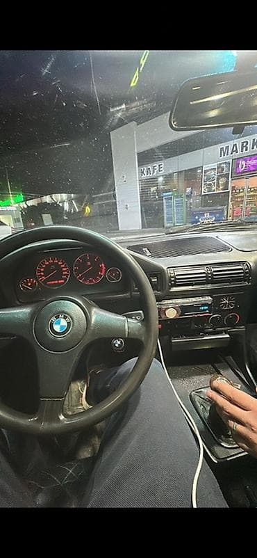 bmw rolu: E34 bmw disk teker şin pioneer maqintafon rul sükan disk teker bmw — 3